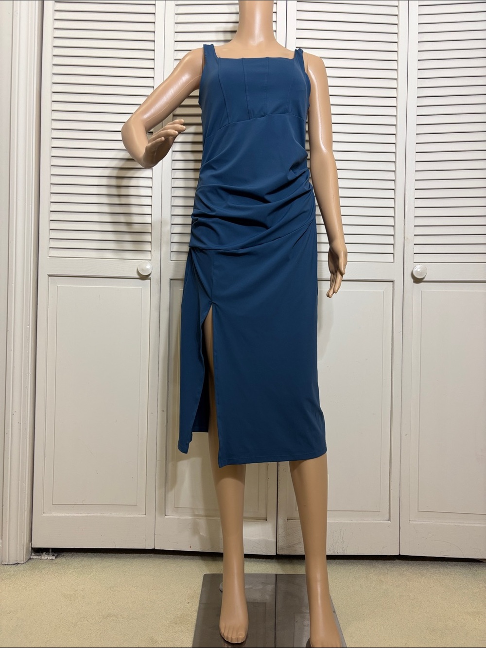 NWT Halara SoftlyZero Airy Square Ruched Bodycon Midi InstantCool Dress Medium